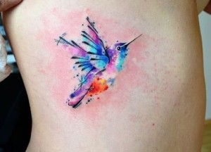 tatuaje colibrí