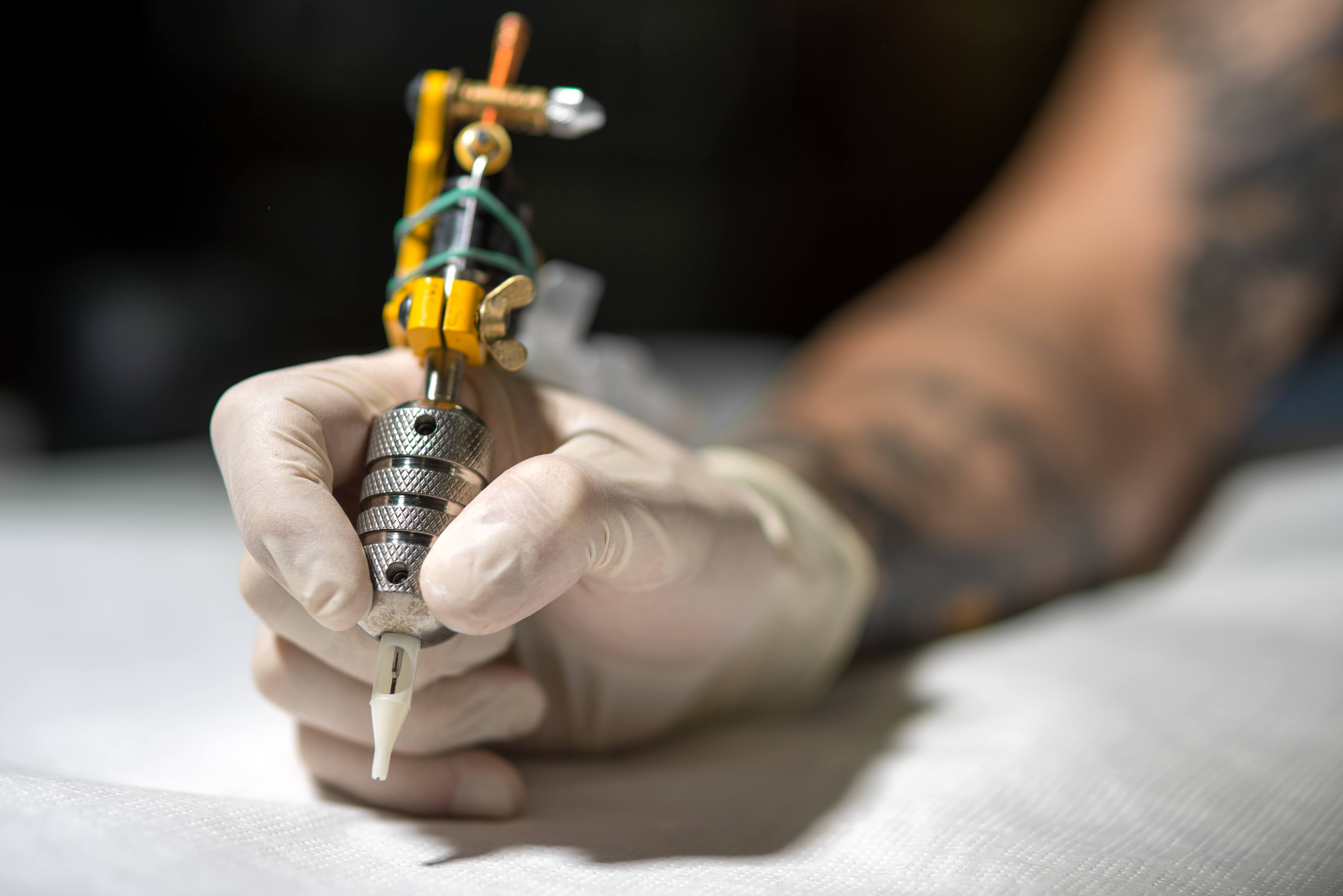 Los 3 mejores cursos de tatuajes que encontrarás en tu librería