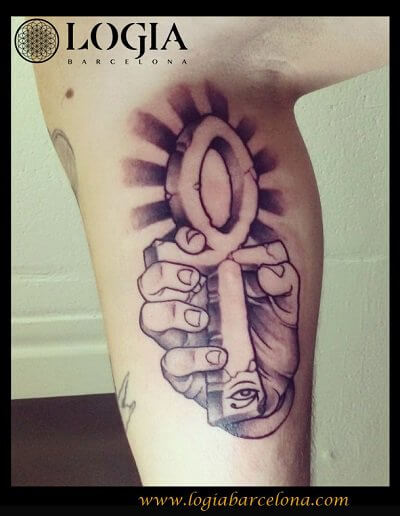 tatuaje llave de la vida