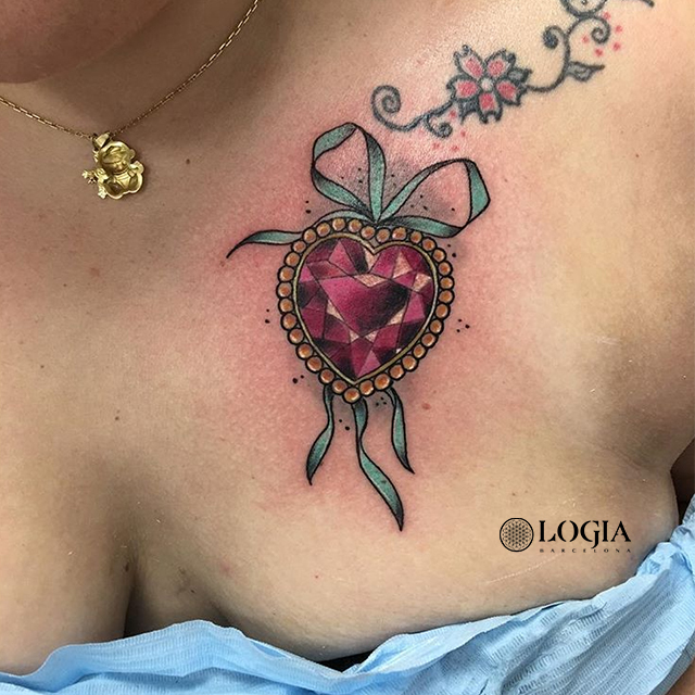 Tatuajes de diamantes corazon Sergio de la Rosa Logia Barcelona