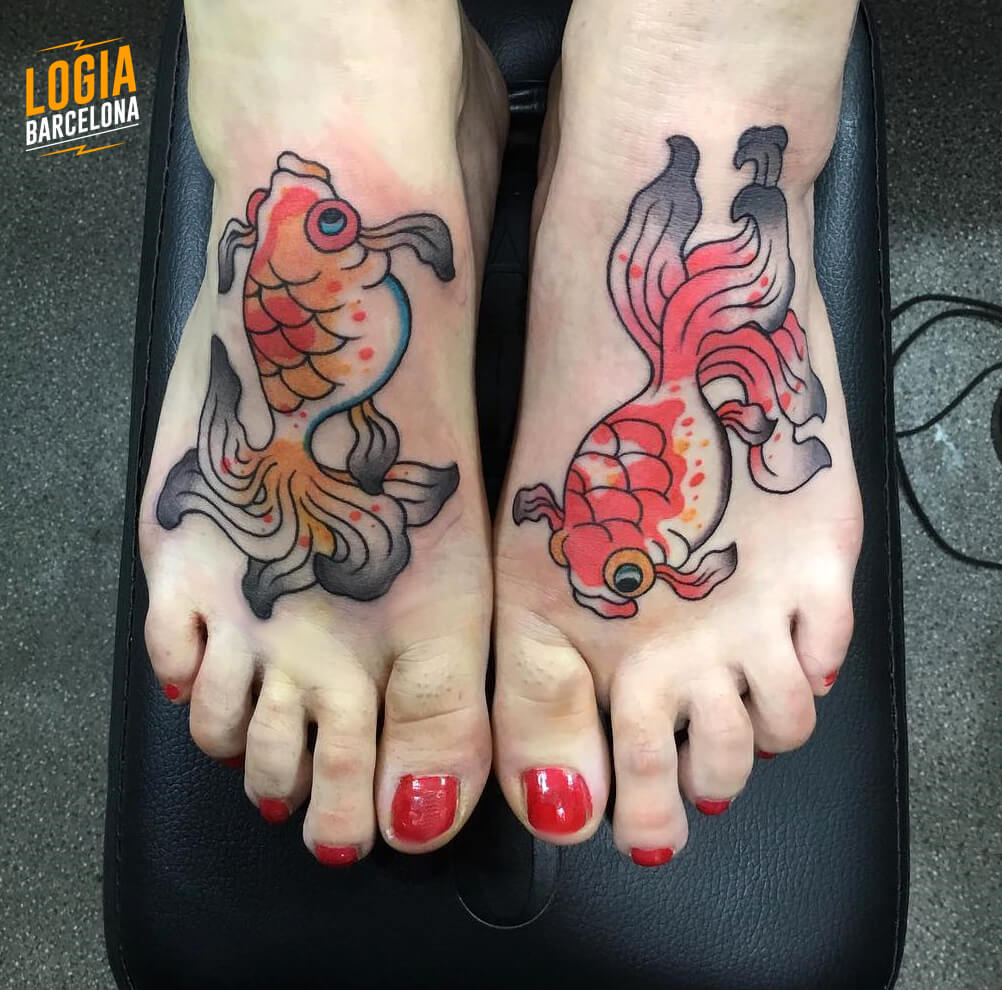 Tatuaje piscis peces carpas japones Lelectric Logia Barcelona