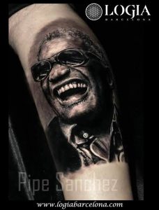 tatuajes artistas Ray Charles