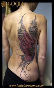 tatuajes en la espalda 23
