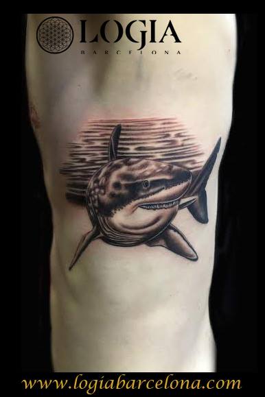 Tatuajes de tiburones Logia Barcelona