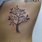 Tatuaje del árbol del laurel