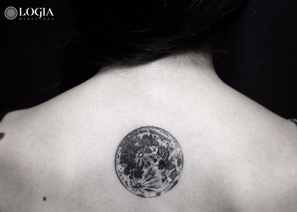 tatuaje luna llena logia barcelona