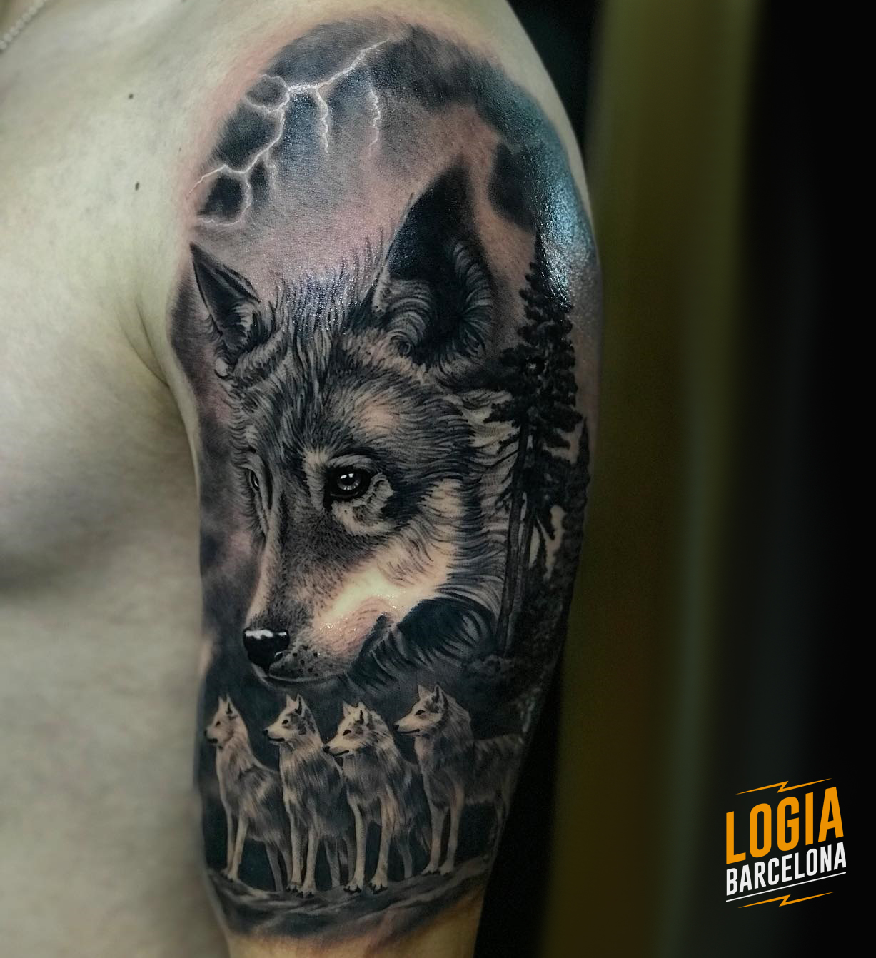 tatuaje lobo