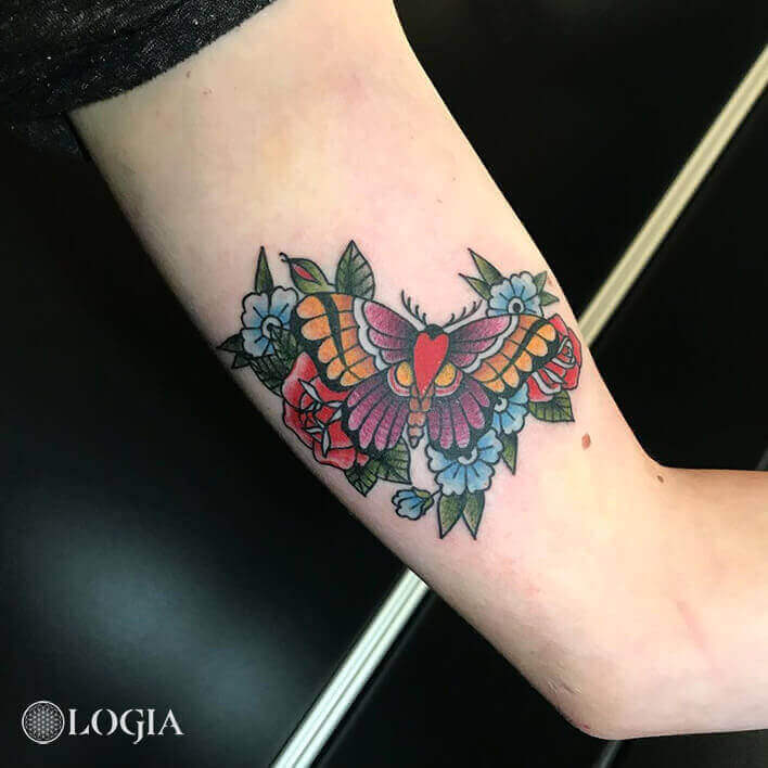 tatuaje mariposa brazo logia barcelona laia desole