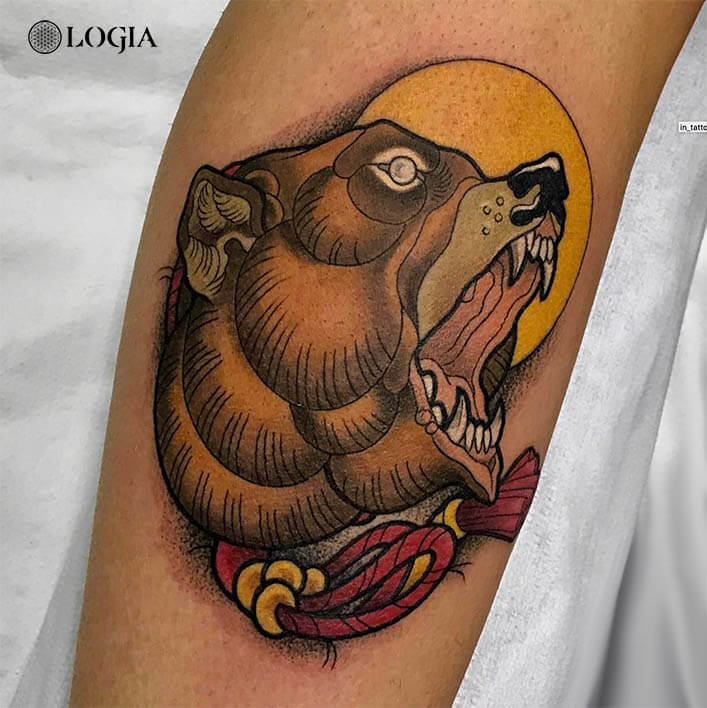 tatuaje antebrazo oso logia barcelona egidio aldo