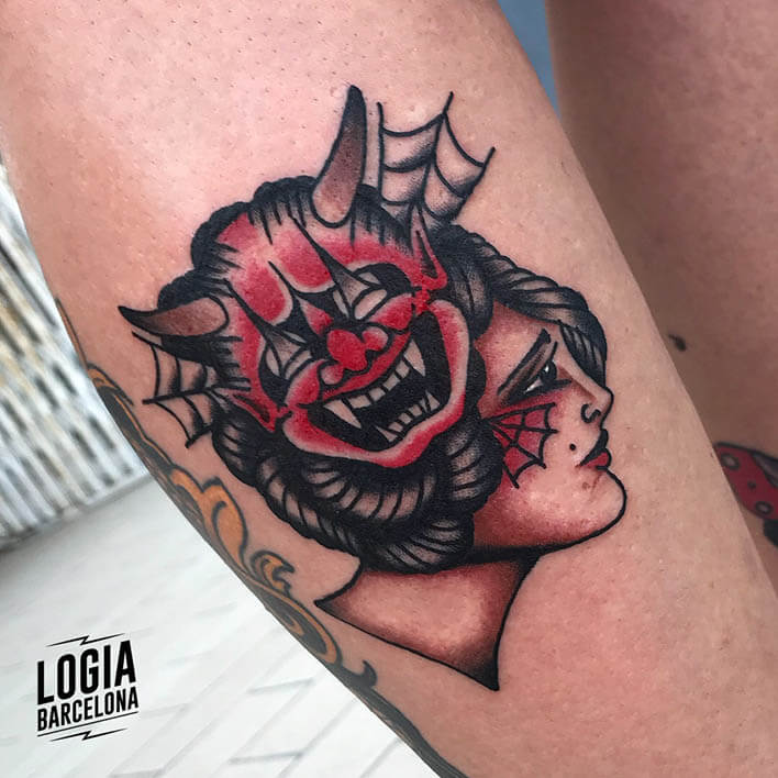 tatuaje brazo demonio logia barcelona fran ruina