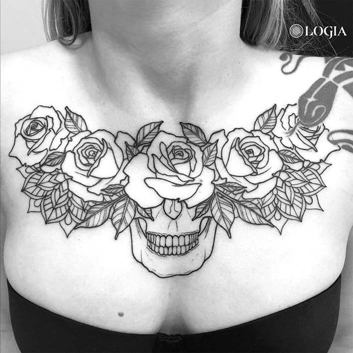 tatuaje pecho mujer