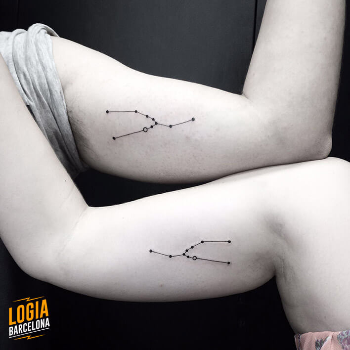 tatuaje para parejas constelación logia barcelona