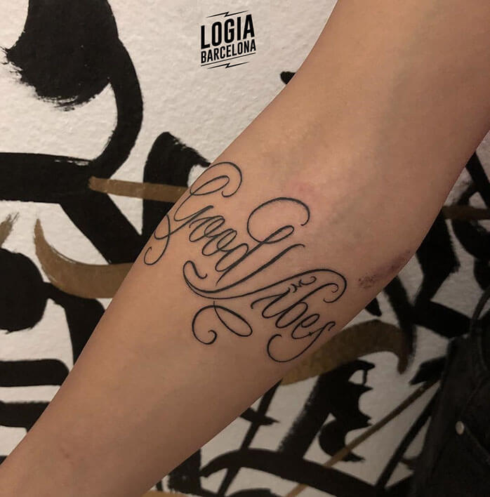 tatuajes lettering antebrazo Diego Fustar Logia Barcelona