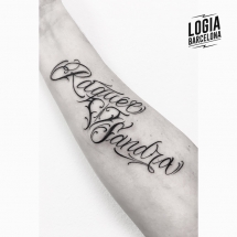 tatuaje antebrazo lettering moskid logia barcelona