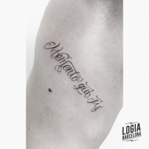 tatuaje lettering moskid logia barcelona
