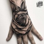 Tatuajes en la mano para mujer