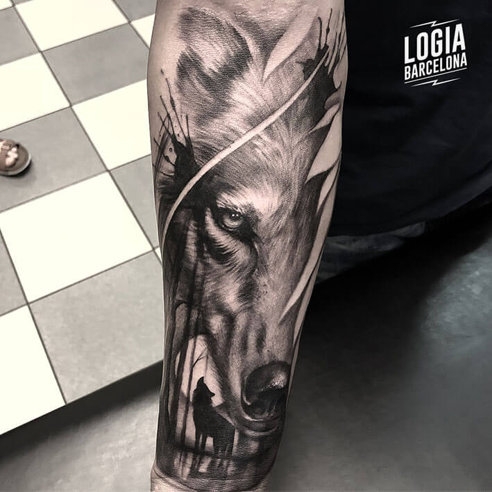 Salvajes y únicos: Tatuajes de lobos | Logia Tattoo Barcelona