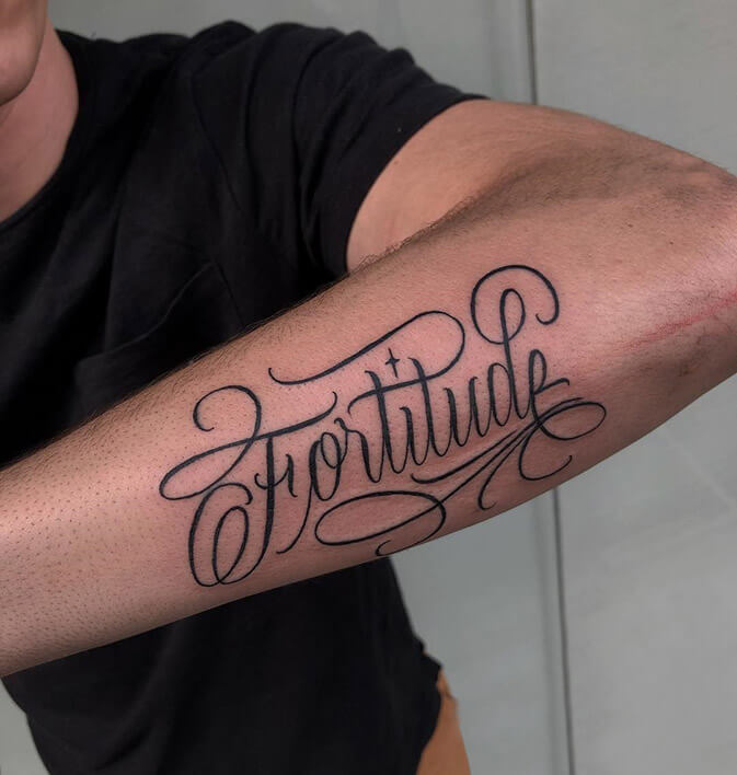 tattoo lettering diego fustar logia barcelona
