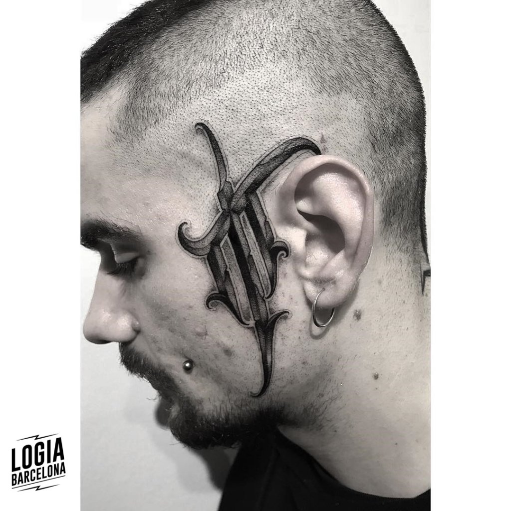 tatuaje lettering cara cabeza moskid logia barcelona