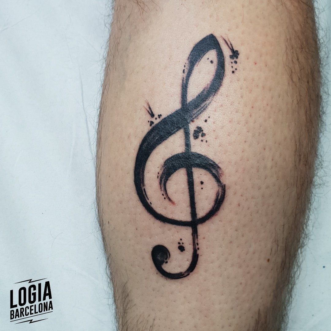 Tatuaje musical Clave de Sol Logia Barcelona