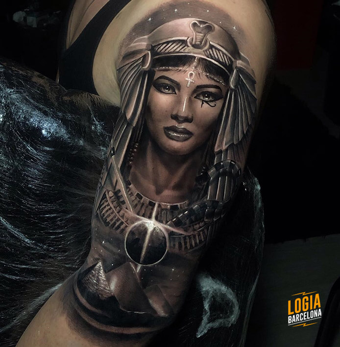Tatuajes Cleopatra | Logia Tattoo Barcelona.