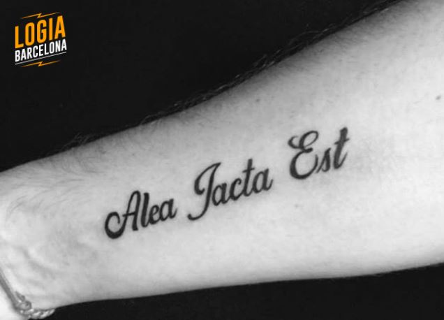 tatuaje alea jacta est