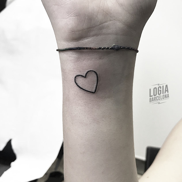 Tatuaje Love | Tatuajes Logia Barcelona