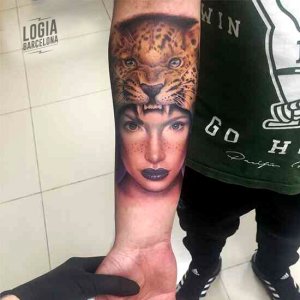 Tatuaje Jaguar | Logia Tattoo Barcelona