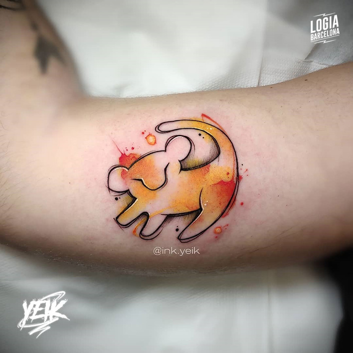 Tatuaje de Simba - El rey leon - Logia Barcelona Yeik