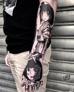 tatoo blackwork - manga - Logia Barcelona     