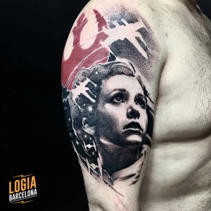 tatuaje_hombro_rebels_leia_disney_logia_barcelona 
