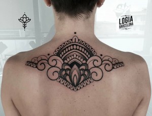 tatuajes geometricos - Logia Barcelona