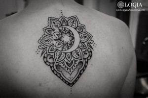 tatuaje-espalda-mandala-logiabarcelona-beve-3    