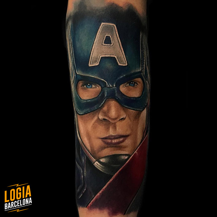 Realismo tatuaje retrato Capitan America Logia Barcelona