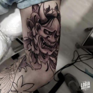 tatuaje_brazo_demonio_japones_logiabarcelona_henrique