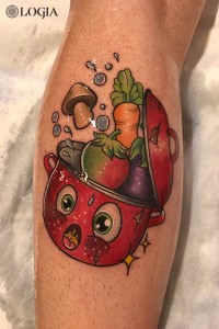 tattoo-pierna-olla-verduras-logiabarcelona-lauristica 
