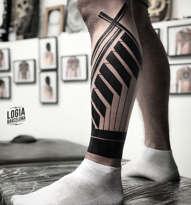 Tatuajes geométricos | Logia Tattoo Barcelona