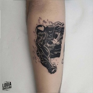 tatuaje_brazo_venom_logiabarcelona_pitus