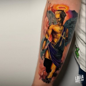 tatuaje_brazo_langel_caido_logia_barcelona_ghantzo