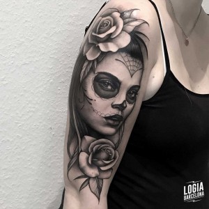 tatuaje_brazo_katrina_chicana_telaraña_logiabarcelona_javier_jas      